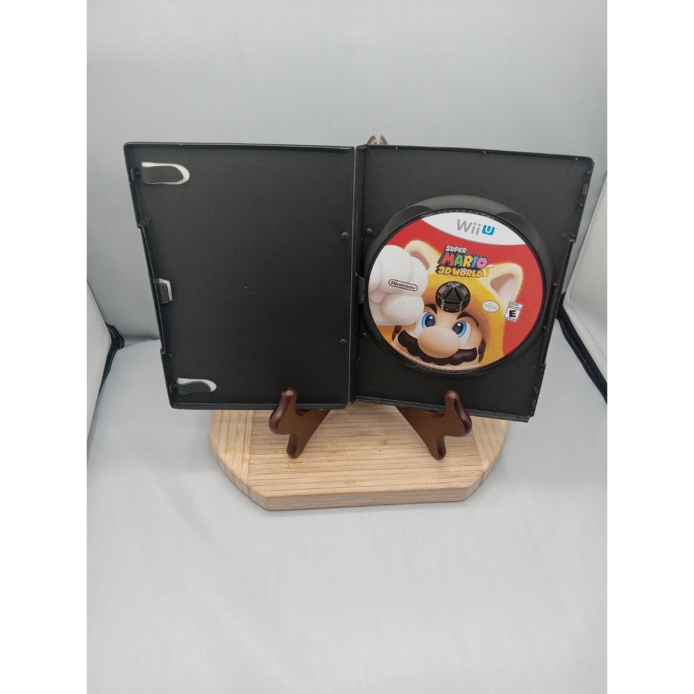 Super Mario 3D World (Nintendo Wii‎ U, 2013) Disc Only